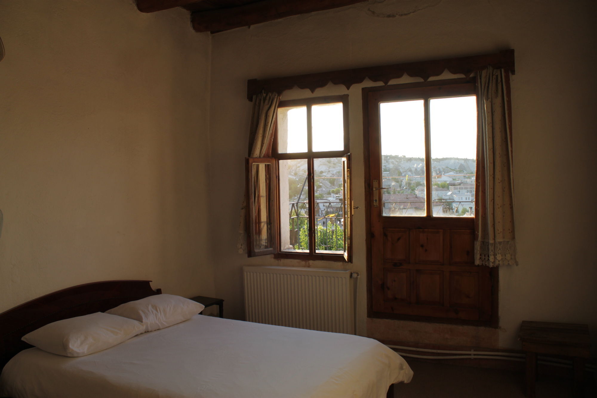 Yasin'S Place Backpackers Cave Hostel Göreme Buitenkant foto