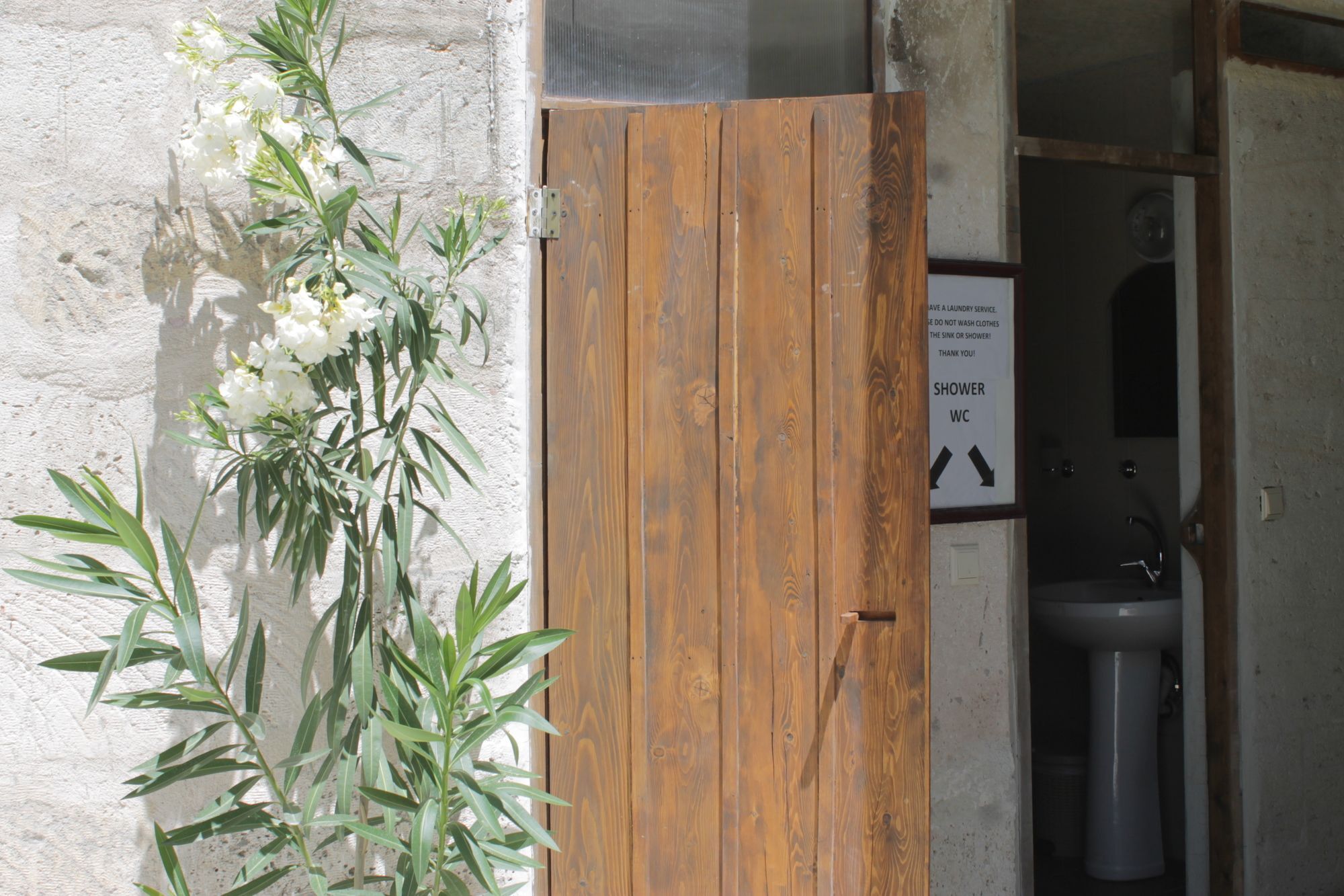 Yasin'S Place Backpackers Cave Hostel Göreme Buitenkant foto